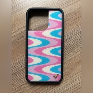 Wildflower Cases Frankie’s Bikinis edition - iPhone 13 Pro